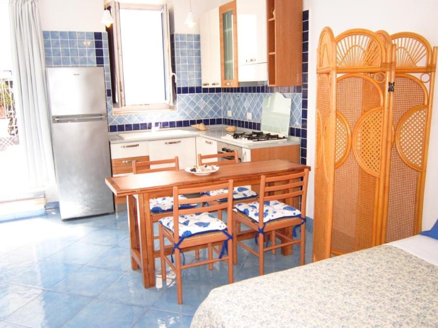 Le Case Dei Pescatori - La Suite Ponza Buitenkant foto